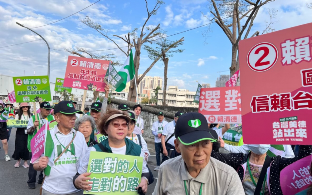 台灣總統大選揭曉，休士頓鄉親返台投票盛況