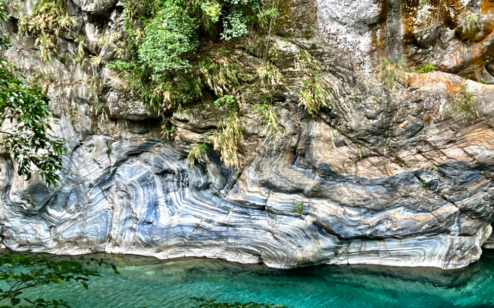 鬼斧神工的太鲁阁大峡谷   台湾宝岛八景之冠